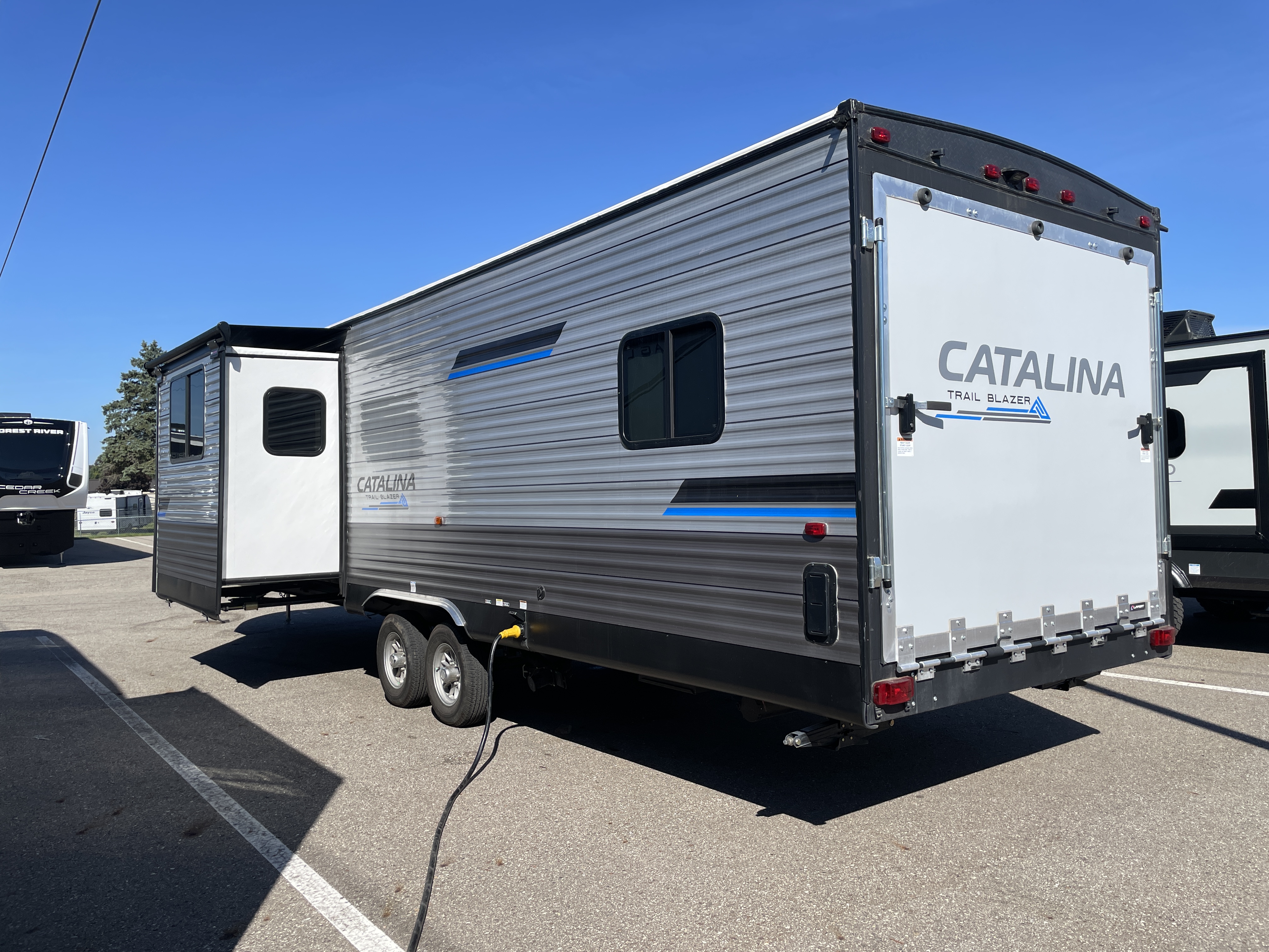 2023 Coachmen Catalina Trail Blazer 29THS, $ 26,490