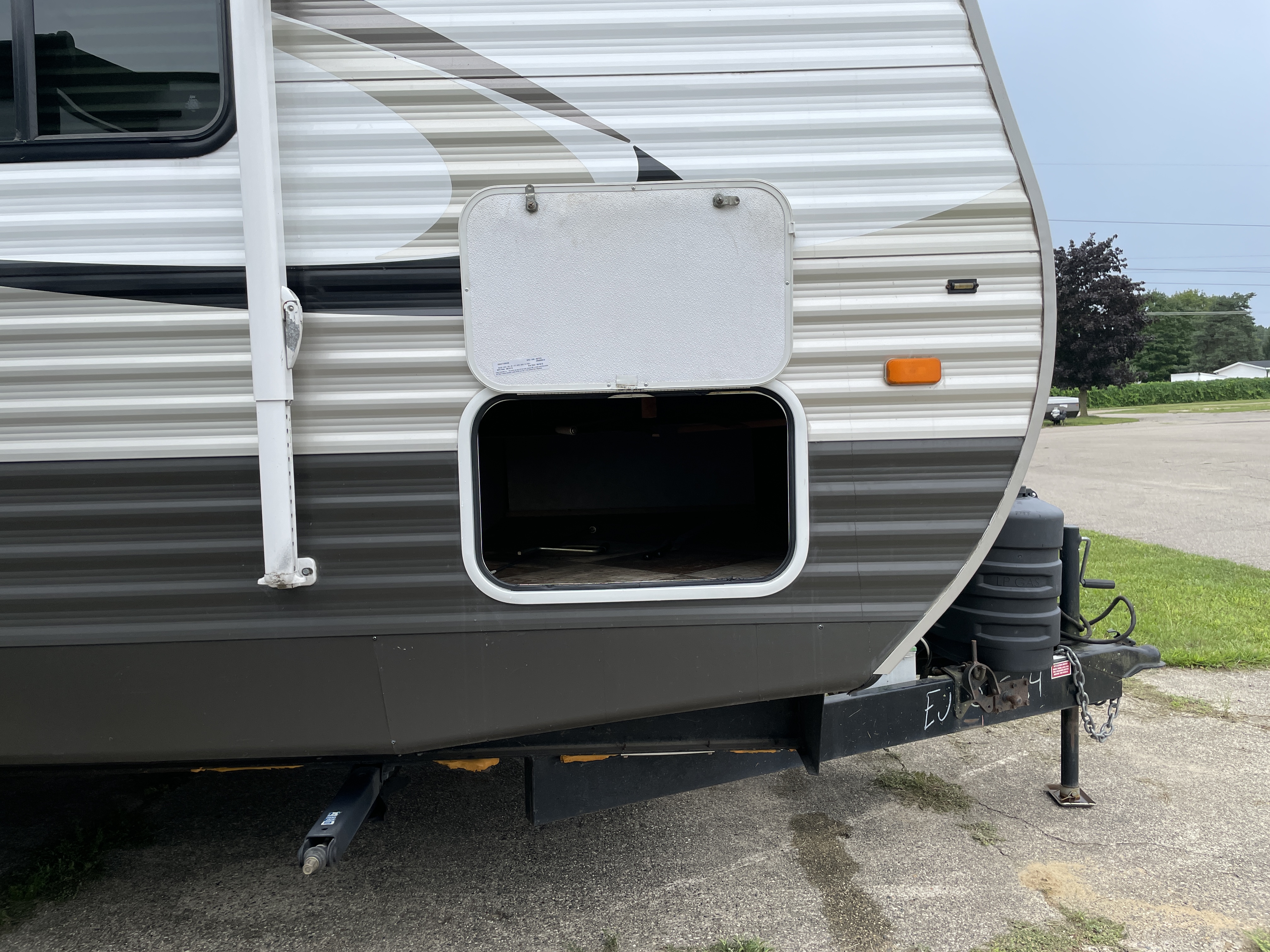 2014 CrossRoads Zinger ZT33BH, $ 13,990
