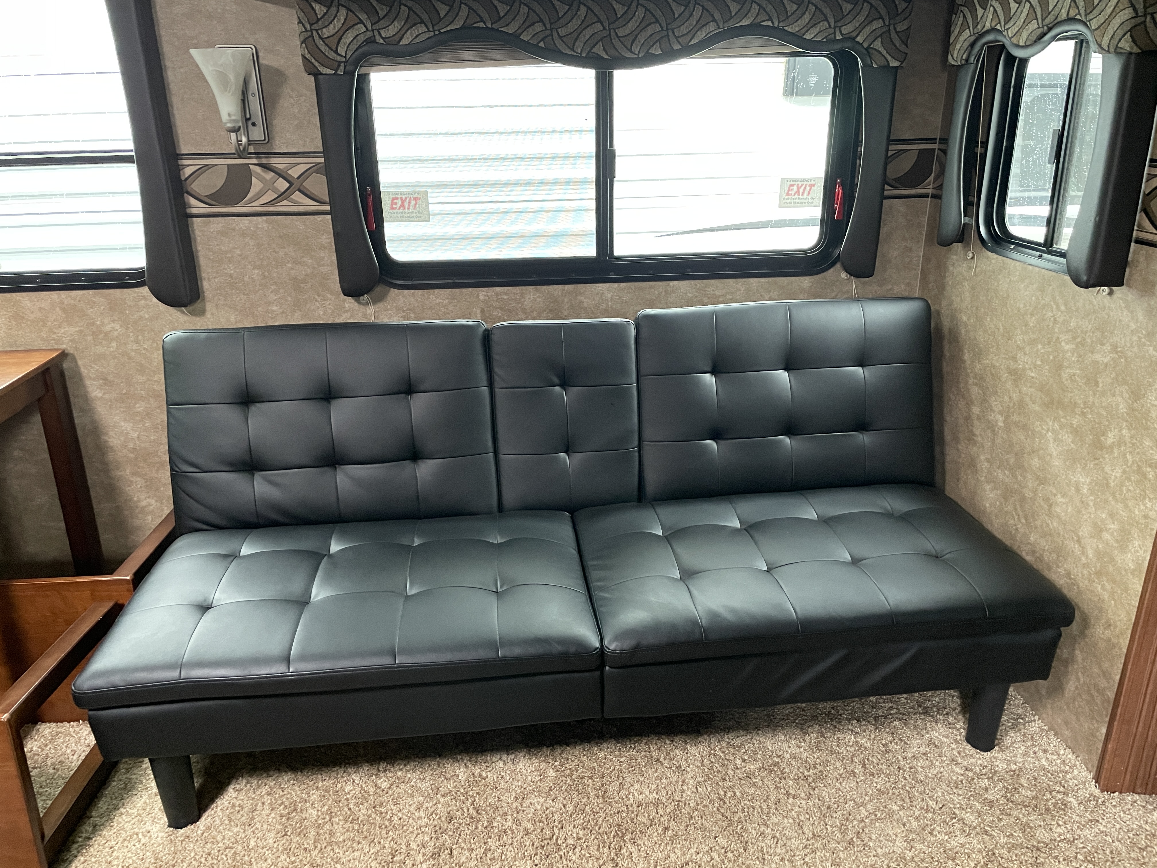 2014 CrossRoads Zinger ZT33BH, $ 13,990