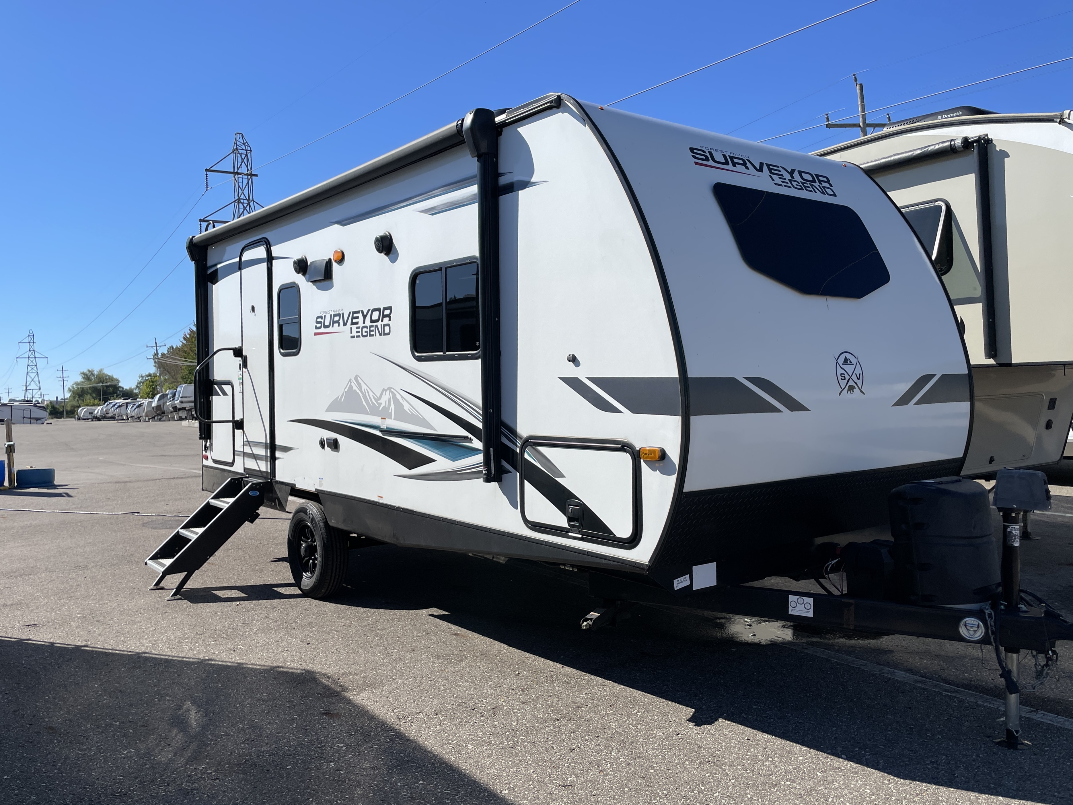 2022 Forest River Surveyor Legend 19RBLE, $ 18,990