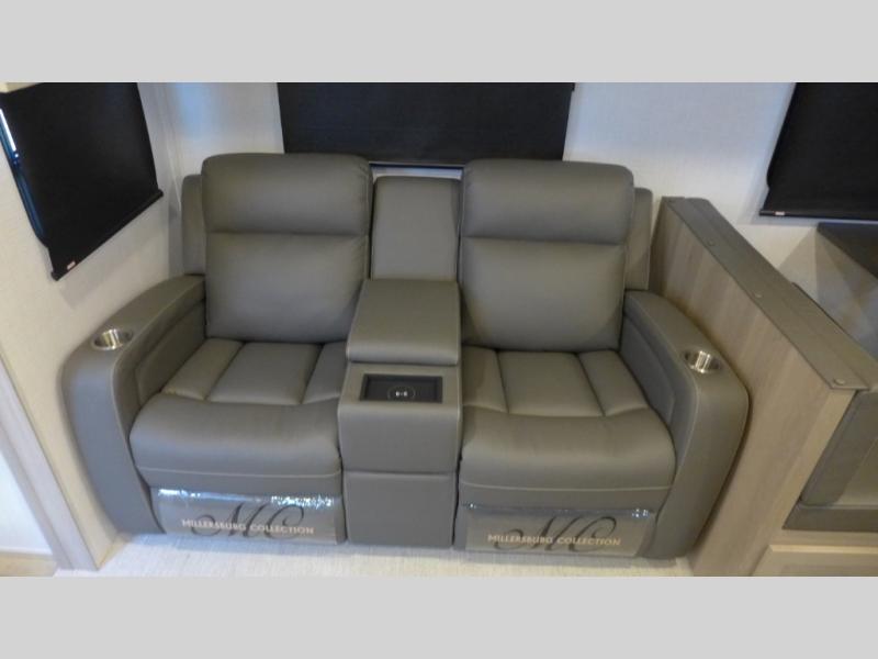 2025 Forest River Flagstaff Super Lite 26RBWS, $ 58,418