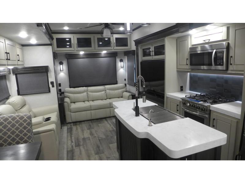 2022 Redwood Redwood RW3401RL, $ 87,995
