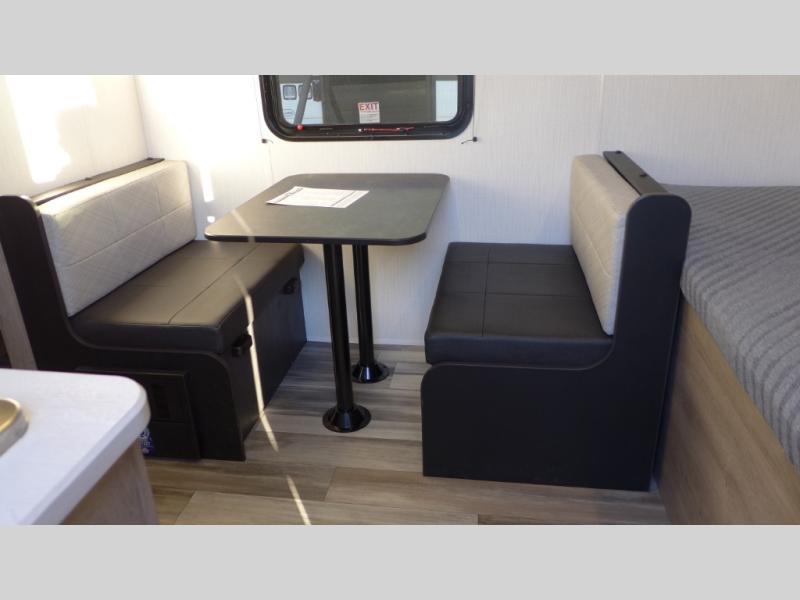 2025 Cruiser RV Avenir XLT 17BH, $ 11,999