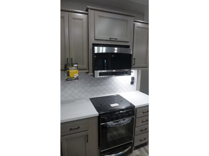 2022 Open Range Mesa Ridge XLT MF264RLS, $ 49,999