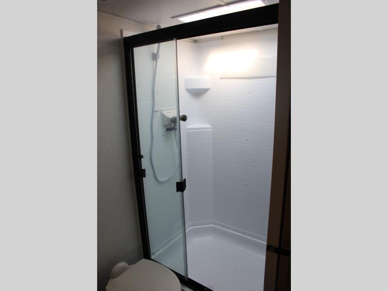 2025 Forest River Rockwood Ultra Lite 2619FK, $ 59,205