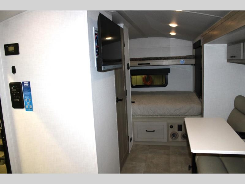 2025 Forest River Rockwood Geo Pro G20FK, $ 38,569