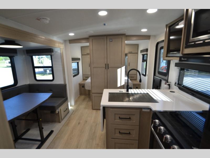 2026 Forest River Flagstaff Micro Lite 25DBH, $ 44,758