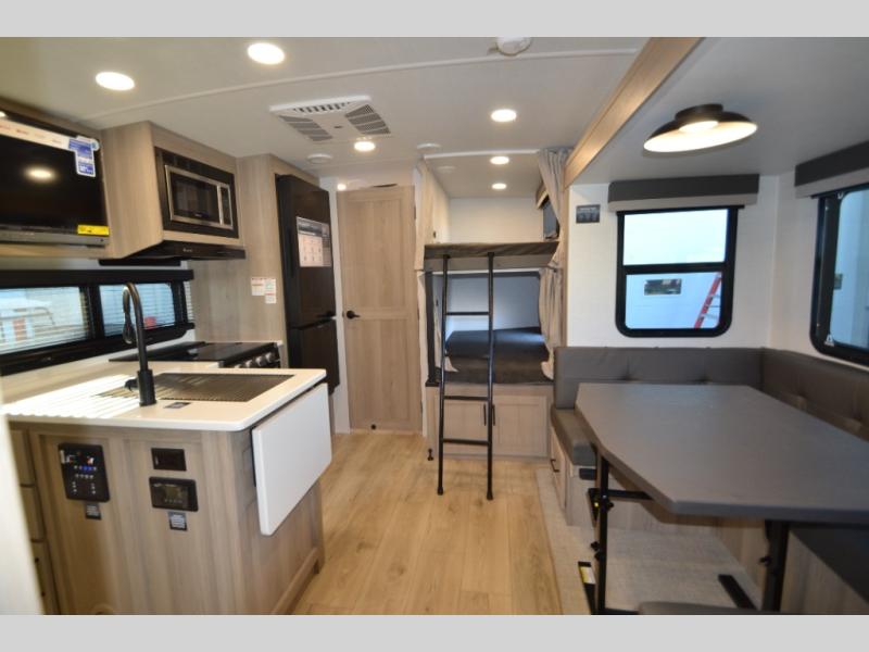 2026 Forest River Flagstaff Micro Lite 25DBH, $ 44,758