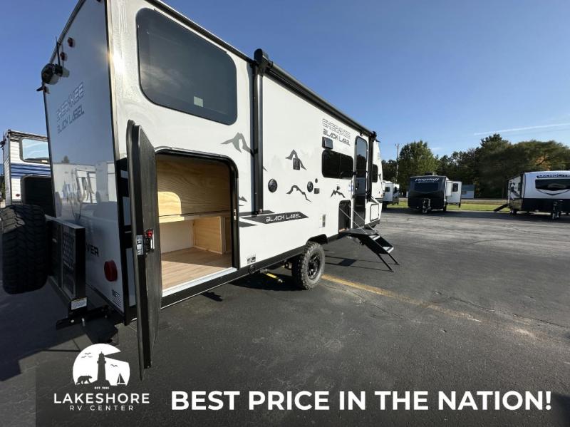 2025 Forest River Cherokee Wolf Pup Black Label 17, $ 42,699