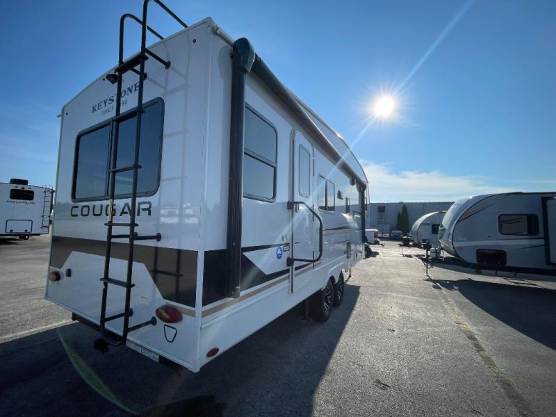 2026 Keystone Cougar Half-Ton (Fifth Wheel) 24RDS, $ 61,943