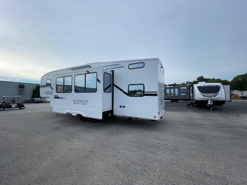 2026 Forest River Cherokee Arctic Wolf 285OPT, $ 80,274