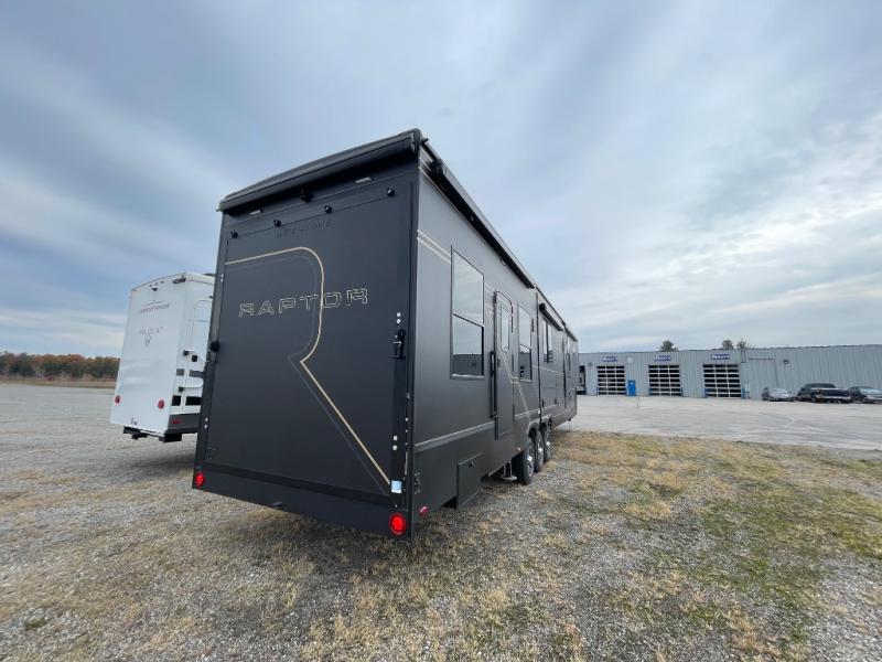 2026 Keystone Raptor 441HB, $ 189,173