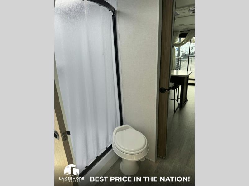 2025 Forest River Wildwood X-Lite 22VERANDA, $ 52,655