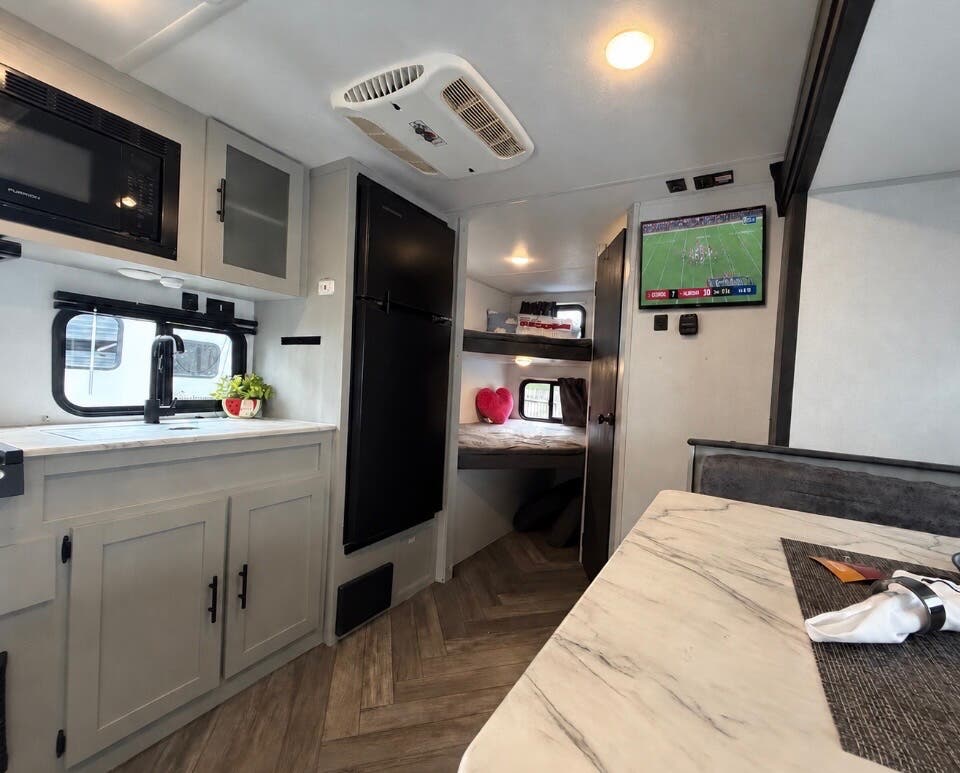 2021 Forest River Wildwood FSX 178BHSK, $ 12,995