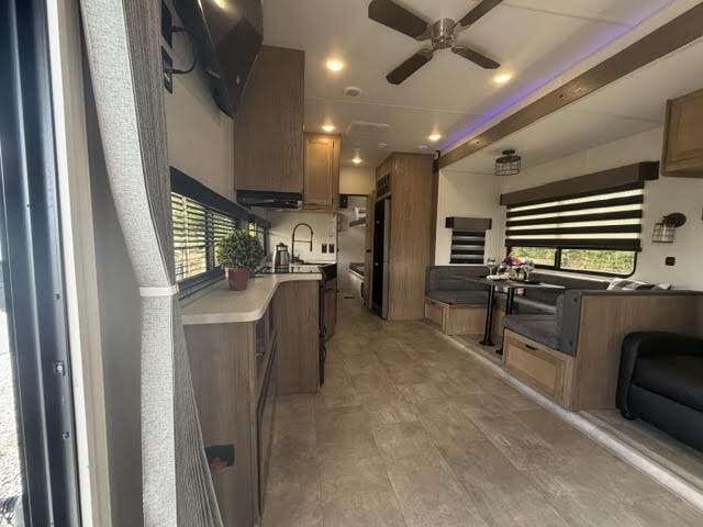 2024 Forest River Cherokee Timberwolf 39TN, $ 29,999