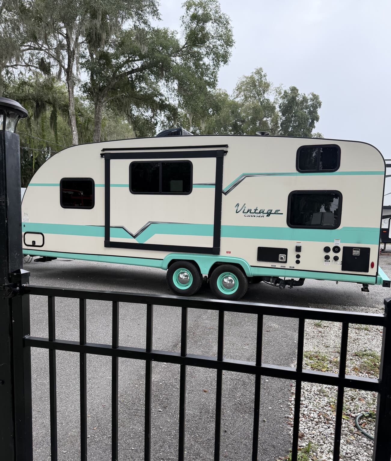 2023 Gulf Stream Vintage Cruiser 23QBS, $ 19,975
