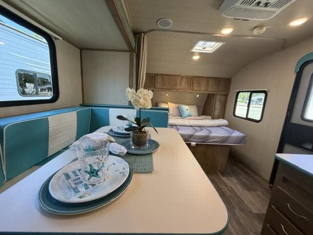 2023 Gulf Stream Vintage Cruiser 23QBS, $ 19,975