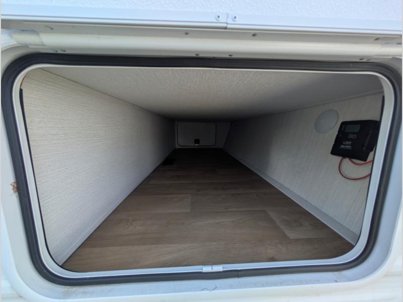 2027 Winnebago Access 25BH, $ 39,998
