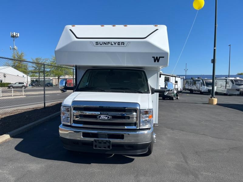 2027 Winnebago Sunflyer 24GG, $ 107,324