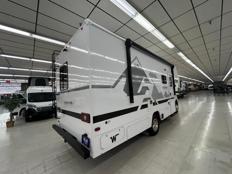 2027 Winnebago Sunflyer 22RS, $ 105,945