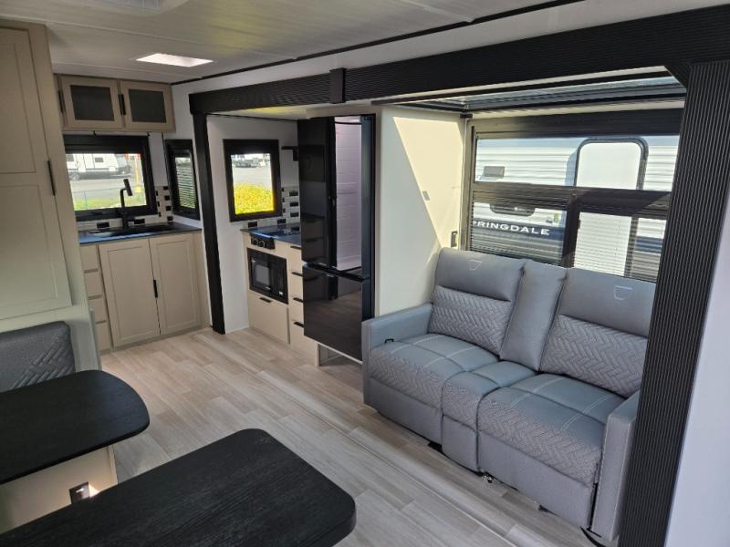 2026 Keystone Walkabout 22MAX, $ 57,998