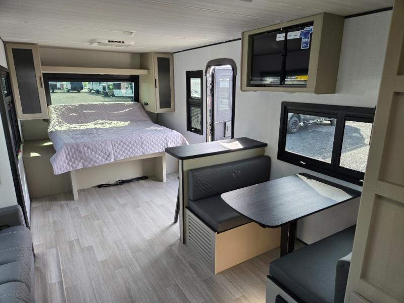2026 Keystone Walkabout 22MAX, $ 57,998