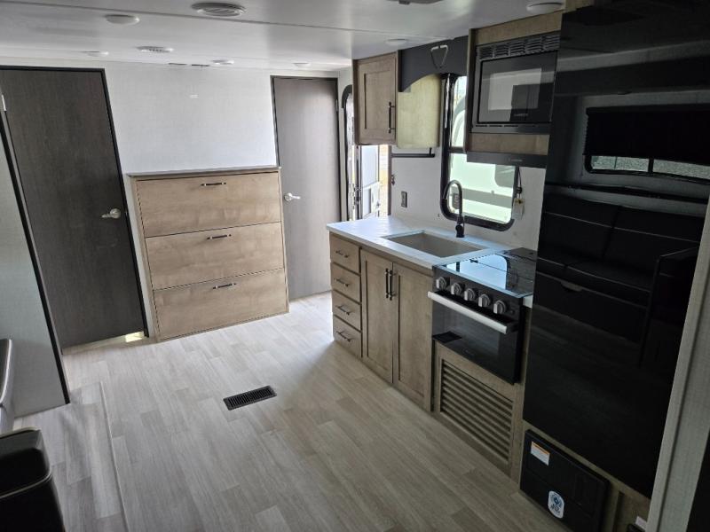 2027 Keystone Springdale 2880BRSWE, $ 32,998