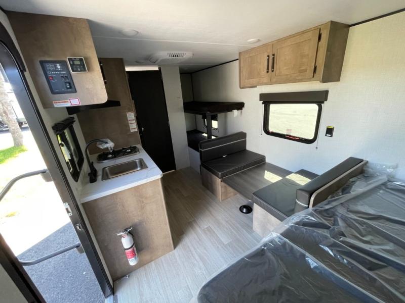 2026 Keystone Springdale Mini 1610BH, $ 15,998