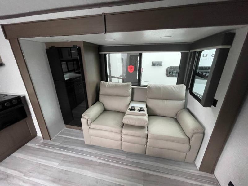 2026 Keystone Cougar Western Elevation 22RKWE, $ 44,998