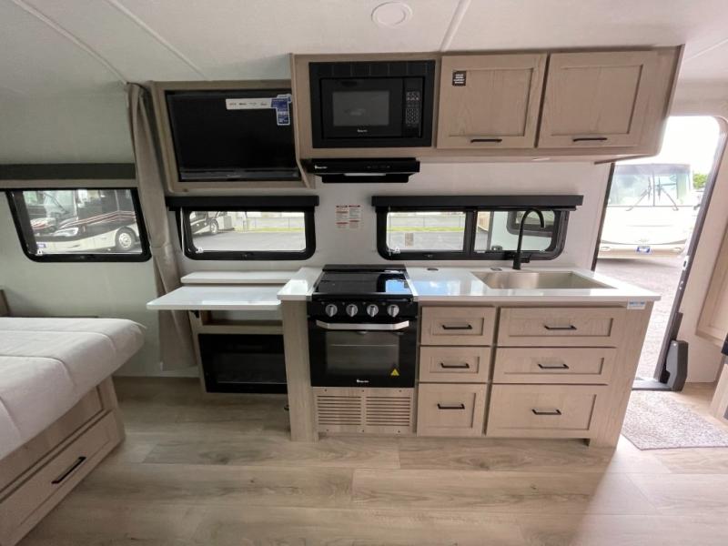2026 Forest River Rockwood Mini Lite 2205S, $ 44,998
