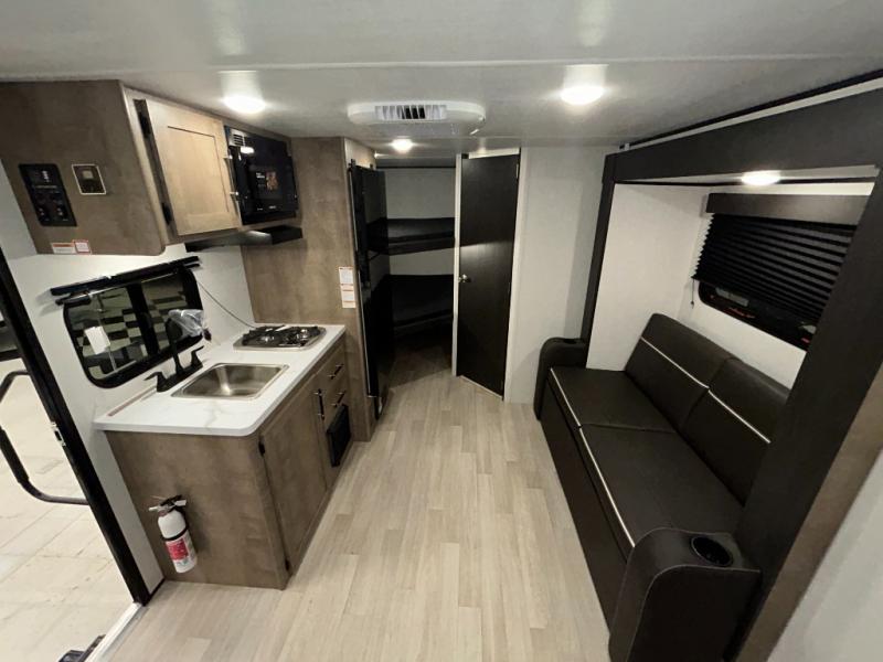 2027 Keystone Springdale Mini 1990BHS, $ 24,998