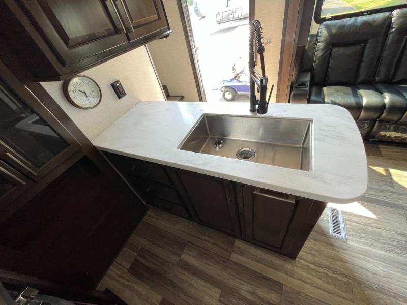 2022 Dutchmen Voltage 40, $ 79,990