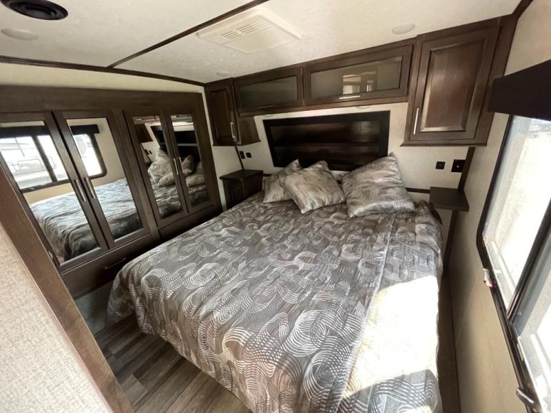2022 Dutchmen Voltage 40, $ 79,990