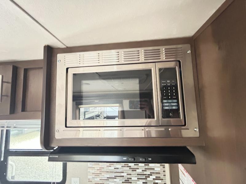 2019 Coachmen Shasta 21RB, $ 12,980