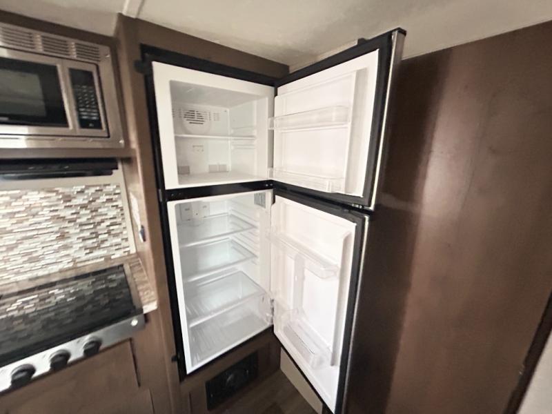 2019 Coachmen Shasta 21RB, $ 12,980