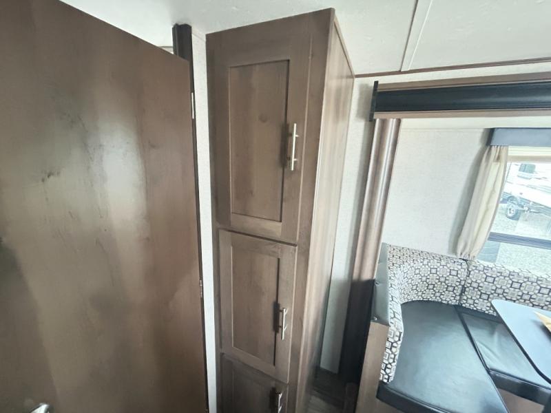 2019 Coachmen Shasta 21RB, $ 12,980