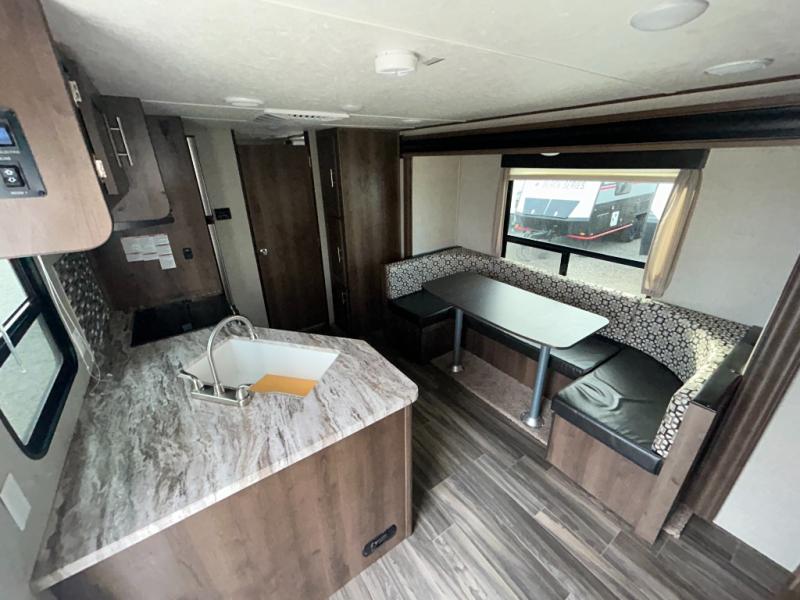 2019 Coachmen Shasta 21RB, $ 12,980