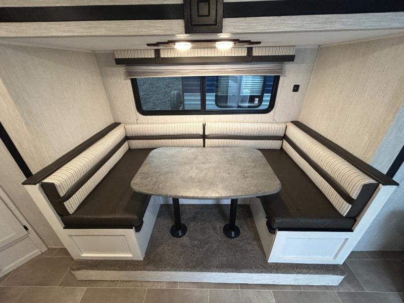 2021 Palomino Puma 16DSX, $ 14,998