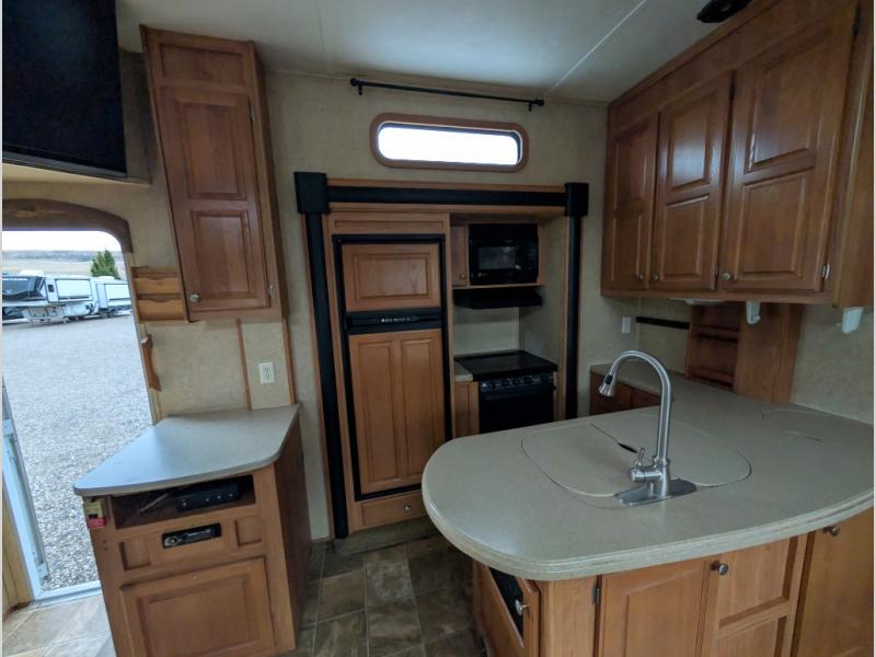 2008 Jayco Recon F37U, $ 19,995