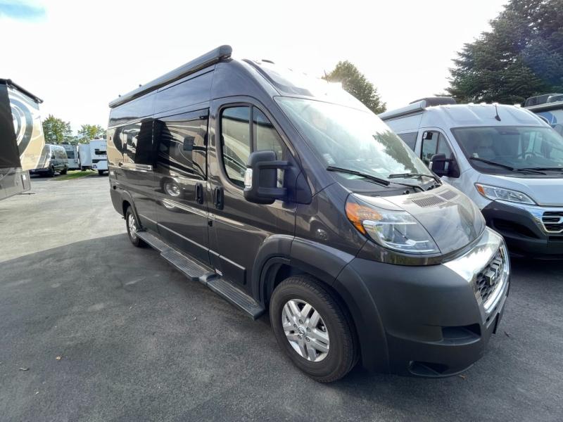 2023 Thor Motor Coach Sequence 20L, $ 94,990