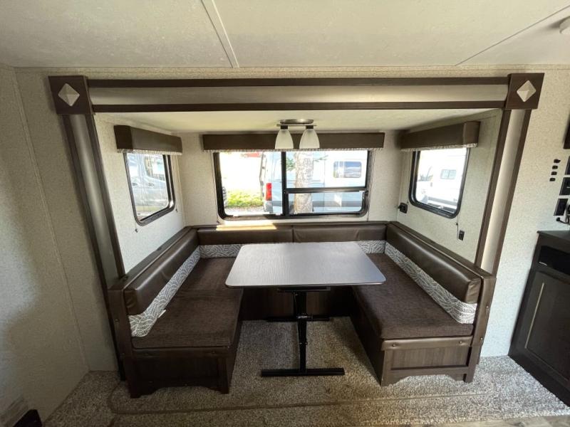 2017 Keystone Springdale (East) 240BH, $ 19,998