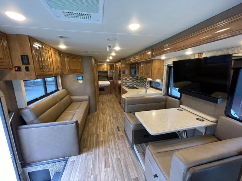 2019 Thor Motor Coach Palazzo 33.2, $ 99,990