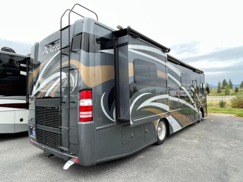 2019 Thor Motor Coach Palazzo 33.2, $ 99,990