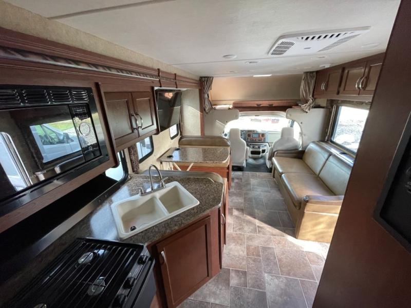 2017 Thor Motor Coach Four Winds 28Z, $ 44,990