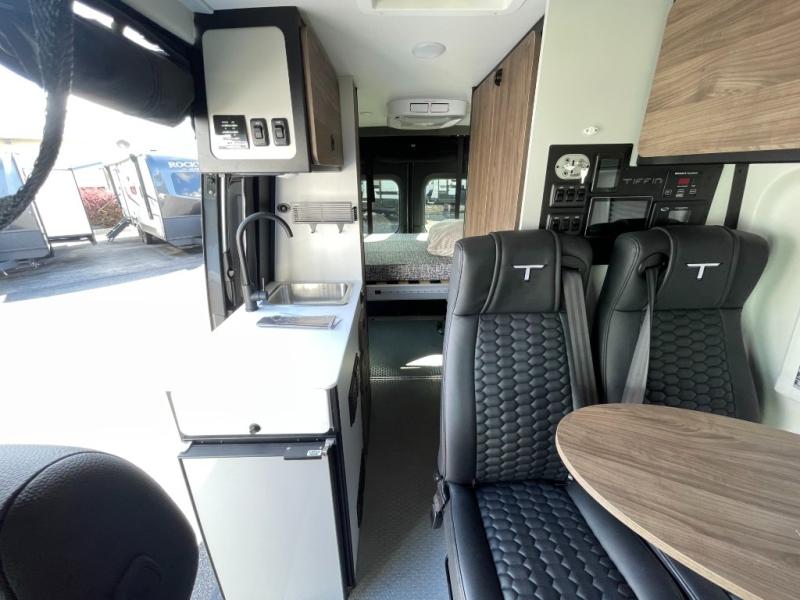 2025 Tiffin Motorhomes GH1 Base, $ 149,990