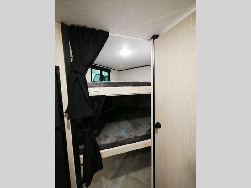 2022 Coachmen Apex Nano 208BHS, $ 21,998