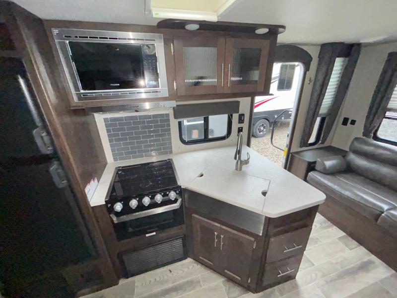 2020 Forest River Cherokee Grey Wolf 23MK, $ 19,995
