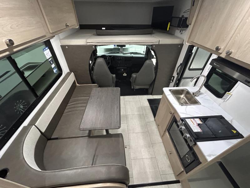 2027 Coachmen Leprechaun 210QSS Chevy 3500, $ 79,998
