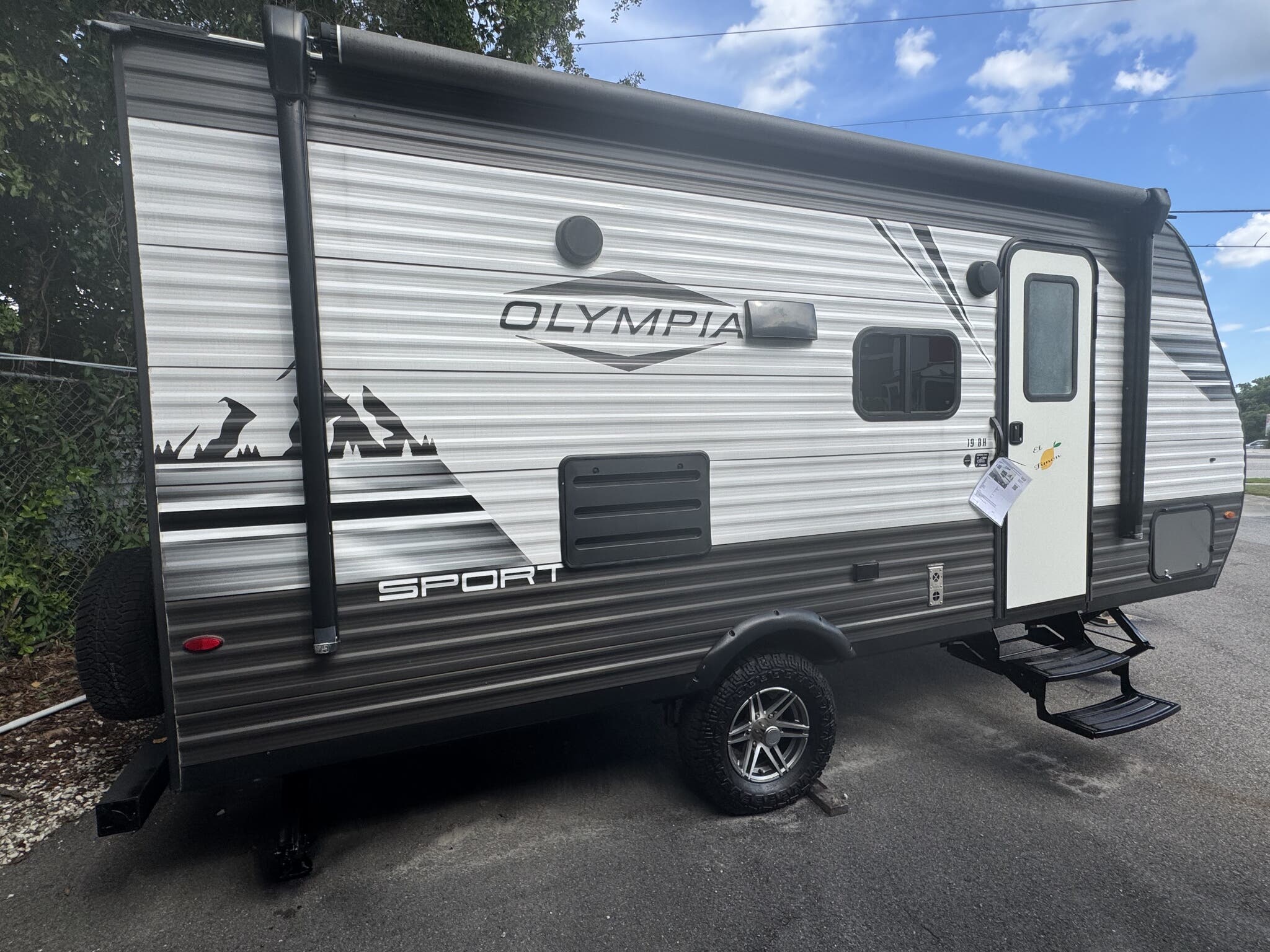 2022 Open Range Olympia 19BH, $ 13,500