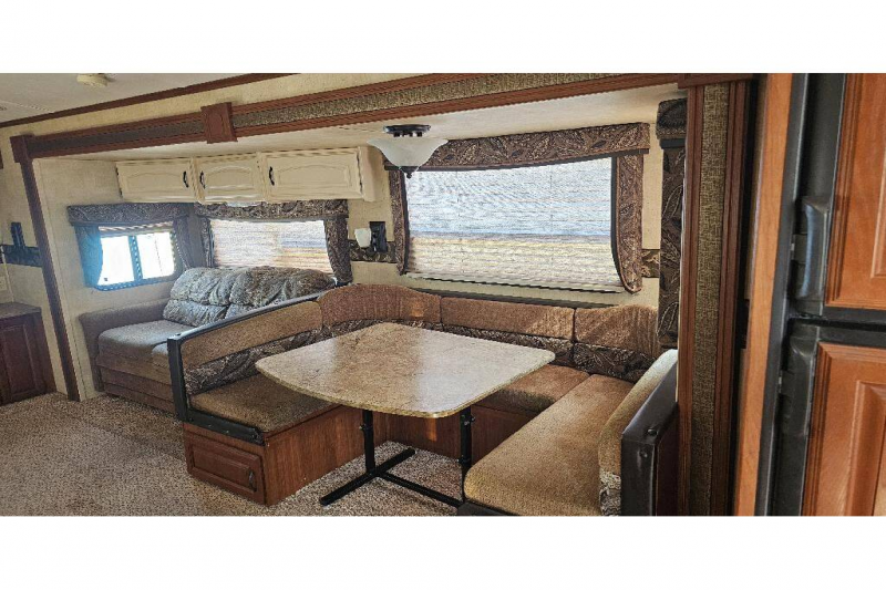 2012 Keystone OUTBACK 298RE Travel Trailer, $ 14,990